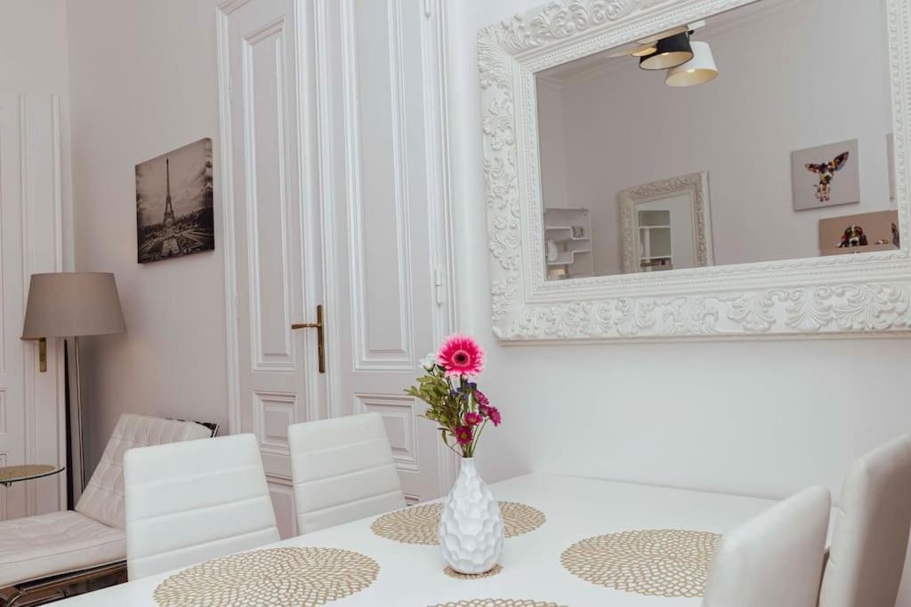 Modern Stylish Comfortable 2 Bedroom Apartment Vienna Esterno foto