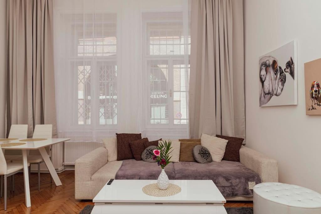 Modern Stylish Comfortable 2 Bedroom Apartment Vienna Esterno foto